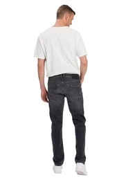 Relax-fit-Jeans ANTONIO mit Stretch