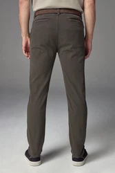 Next Stoffhose Slim Fit Chinohose mit Gürtel Khaki/Dunkelgrün