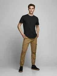 Jack & Jones T-Shirt JJENoa TEE SS CREW NECK Schwarz