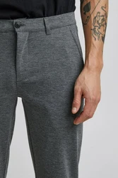 !Solid Chinohose Dave 