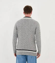 Denim Distriqt Strickpullover Lässiges V-Neck College Strick in Oversized Fit Grau