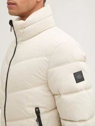 TOM TAILOR Winterjacke Pufferjacke mit Kapuze Innentasche hellbeige