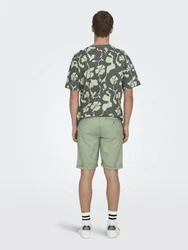 ONLY Shorts Khaki/Dunkelgrün/Grün/Hellgrün