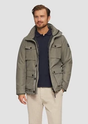 s.Oliver Allwetterjacke im Utility-Stil 