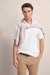 Poloshirt mit Kontraststreifen