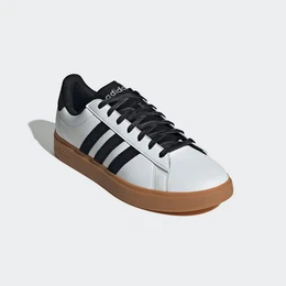 GRAND COURT 2.0 Sneaker Design auf den Spuren des adidas Superstar