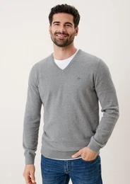 Strickpullover Feinstrickpulli mit V-Ausschnitt Logo