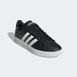 GRAND COURT CLOUDFOAM COMFORT Sneaker Design auf den Spuren des adidas Superstar