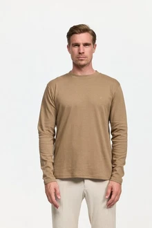 ZUITABLE Longsleeve T-Shirt DiOwen (213) 213 ZUITABLE Longsleeve T-Shirt DiOwen (213) 213