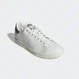Bekleidung im Stan Smith Stil image