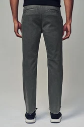Next Chinohose Slim Fit Motionflex Khaki/Dunkelgrau/Hellgrau/Grau/Dunkelgrün