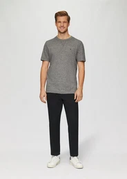 Stoffhose Regular: Jog-Chino mit Webstruktur