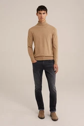 WE Fashion Sweater 