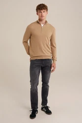 WE Fashion Sweater 