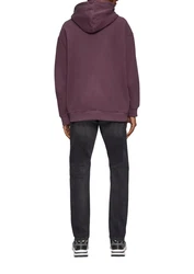 QS Kapuzen-Sweatshirt mit Logostickerei Dunkelrot/Lila/Rosa