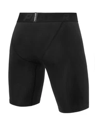 TCA Funktionsshorts PowerLayer Herren Kompressionsshorts Schwarz