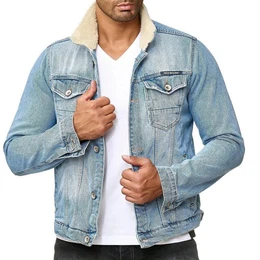 Jeansjacke aus robustem Denim mit weichem Teddyfell-Kragen weicher Teddyfell am Kragen
