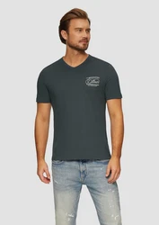 s.Oliver Kurzarmshirt T-Shirt mit Logostickerei 