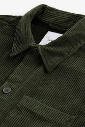 Next Hemdjacke aus Cord mit zwei Taschen (1-St) Dunkelgrün/Grün