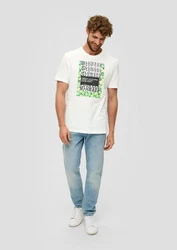 s.Oliver T-Shirt mit Frontprint Artwork Weiß/Grün/Hellblau/Gelb