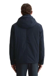 Outdoorjacke aus wasserabweisendem, recyceltem Material