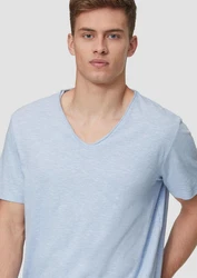 QS Kurzarmshirt T-Shirt mit V-Ausschnitt und Logo-Detail Hellblau/Blau