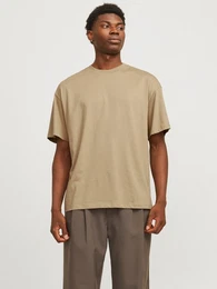 Oversize-Shirt JJEBRADLEY TEE SS O-NECK NOOS mit Rundhalsausschnitt