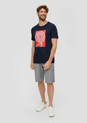 s.Oliver Kurzarmshirt T-Shirt mit Sinalco-Print Artwork Dunkelblau/Rot