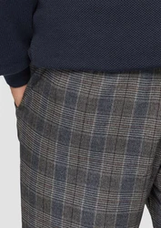 s.Oliver Jog-Chino Regular mit Webstruktur Dunkelblau/Grau/Rot