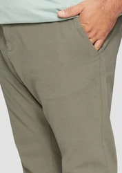 s.Oliver Stoffhose Regular Chino-Jogger mit elastischem Bund Garment Dye Hellgrün/Khaki/Dunkelgrün/Grün/Braun