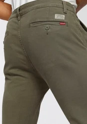 LEVI'S Chinohose 'XX Chino Slim Tapered' Khaki/Dunkelgrün