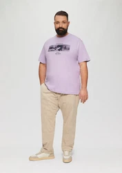 s.Oliver Kurzarmshirt T-Shirt mit Crew Neck und Frontprint Artwork 