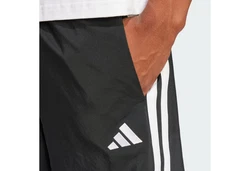 Adidas Sportswear Essentials Chelsea Shorts Schwarz/Weiß