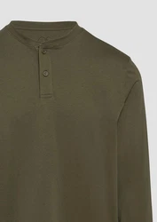 QS Langarmshirt Henley mit Knopfverschluss oliv