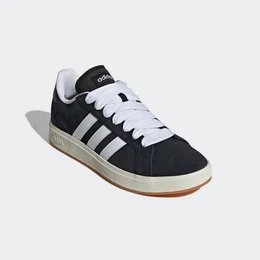 GRAND COURT BASE 00S Sneaker Design auf den Spuren des adidas Superstar