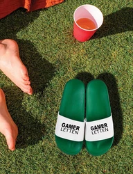 Youth Designz Herren Damen Badelatschen Gamer Letten Dunkelgrün/Grün