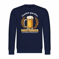 deinshirt Rundhalspullover Herren Pullover Staatlich geprfter Biertrinker Print Motiv Dunkelblau