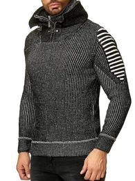 Strickpullover mit doppeltem hohen Kragen und Zierdetails Doppelter hoher Stehkragen mit Kunstlederschnallen