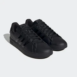 STAR WARS GRAND COURT Sneaker Design auf den Spuren des adidas Superstar