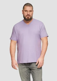 Kurzarmshirt T-Shirt mit V-Ausschnitt und Logo-Print Artwork