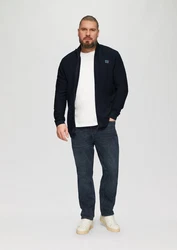 s.Oliver Outdoorjacke Strukturierte Strickjacke mit Logo-Patch Dunkelblau/Hellblau/Blau/Türkis