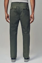 Next Chinohose Utility-Stil Dunkelgrün/Khaki