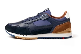 [D2C] 23-920-18 Sneaker