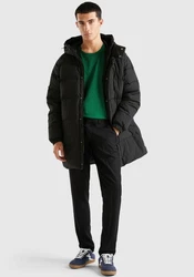 United Colors of Benetton Steppjacke mit Zipper und Druckknöpfen Schwarz/Dunkelgrau/Grau