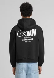 Upscale by Mister Tee Kapuzensweatshirt RUN Sports Club Fluffy Hoody (1-tlg) 