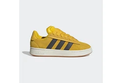 adidas Sportswear GRAND COURT ALPHA Sneaker Design inspiriert vom adidas Campus Gelb
