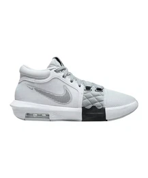 LeBron Witness 8 Hallenschuh