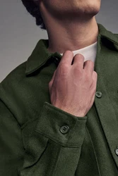Next Blusenjacke Hemdjacke mit zwei Taschen Dunkelgrün/Grün