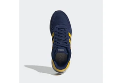 adidas Sportswear RUN 84 Sneaker inspiriert vom Design des adidas LA Trainer Dunkelblau/Hellblau/Blau