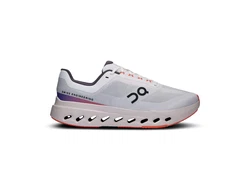 ON RUNNING Cloudsurfer Next Wide Laufschuh WEISS/FLAMME